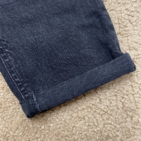 Old Navy women mid-rise boyfriend black jeans. Size 2 - Picture 3 of 4